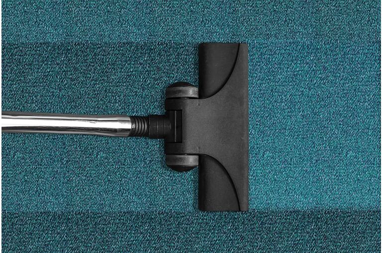 vacuum-cleaner-vacuuming-cleaning-washing
