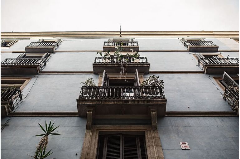architecture-old-town-town-city (1)